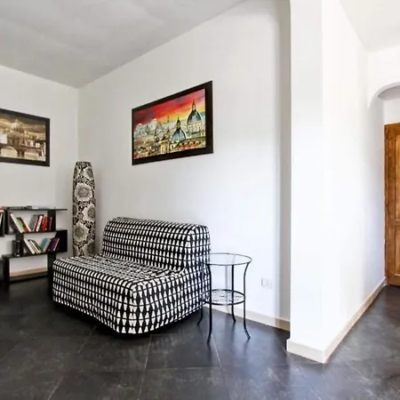 Apartment Dal Centurione Massimo Decimo Rom