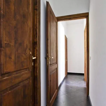 Dal Centurione Massimo Decimo Apartament